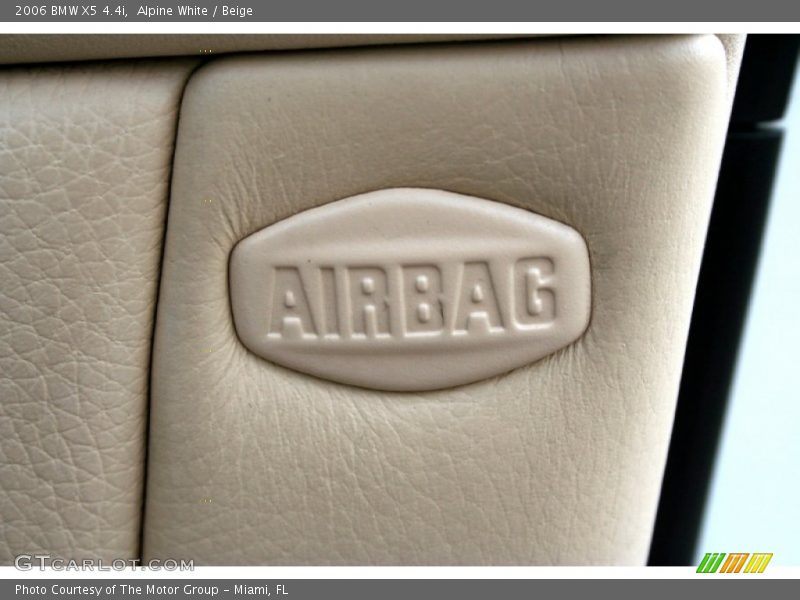 Alpine White / Beige 2006 BMW X5 4.4i