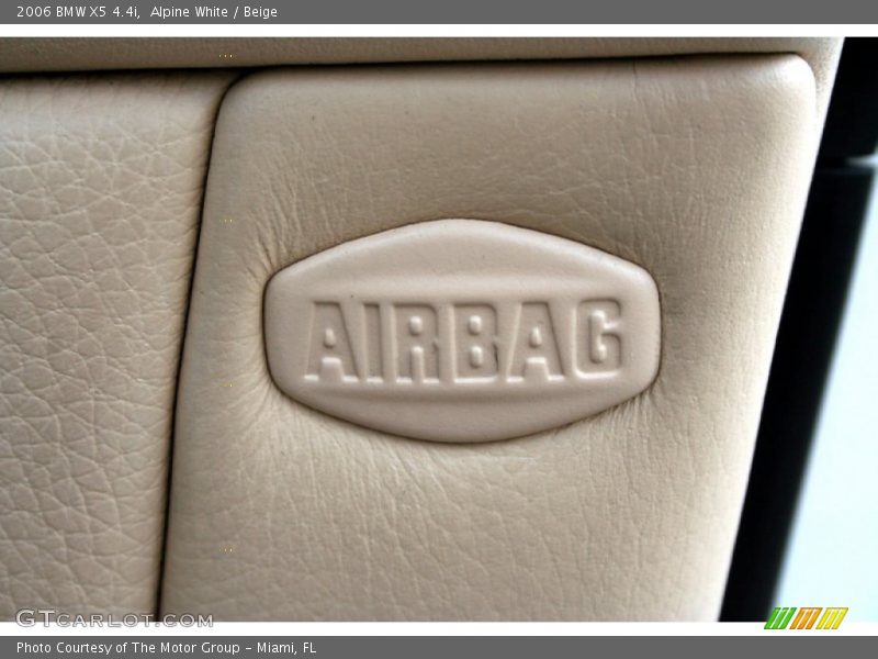Alpine White / Beige 2006 BMW X5 4.4i