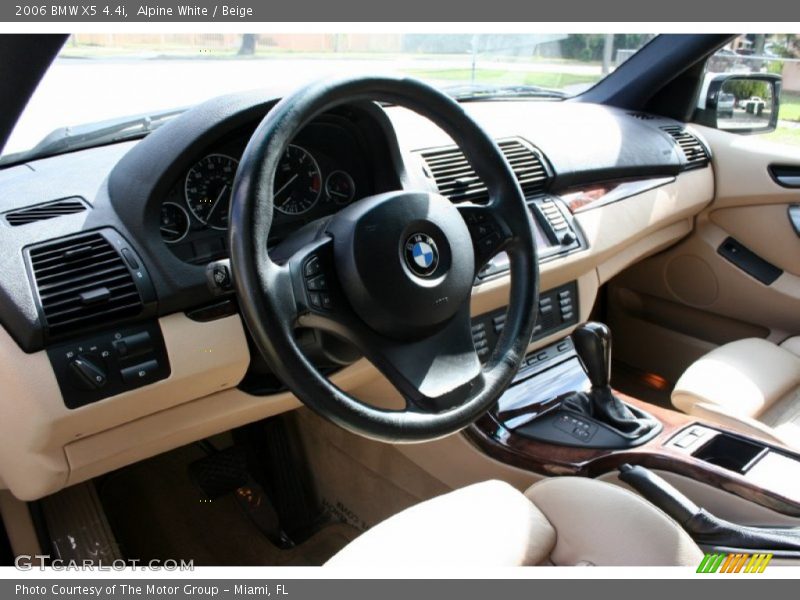 Alpine White / Beige 2006 BMW X5 4.4i