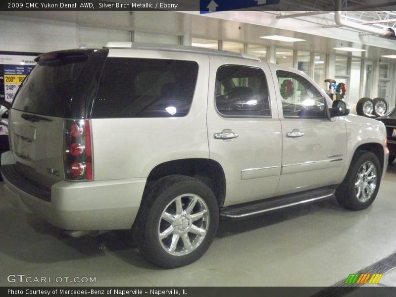 Silver Birch Metallic / Ebony 2009 GMC Yukon Denali AWD