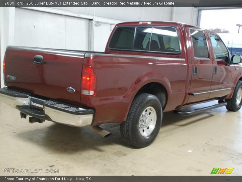 Dark Toreador Red Metallic / Medium Graphite 2000 Ford F250 Super Duty XLT Extended Cab