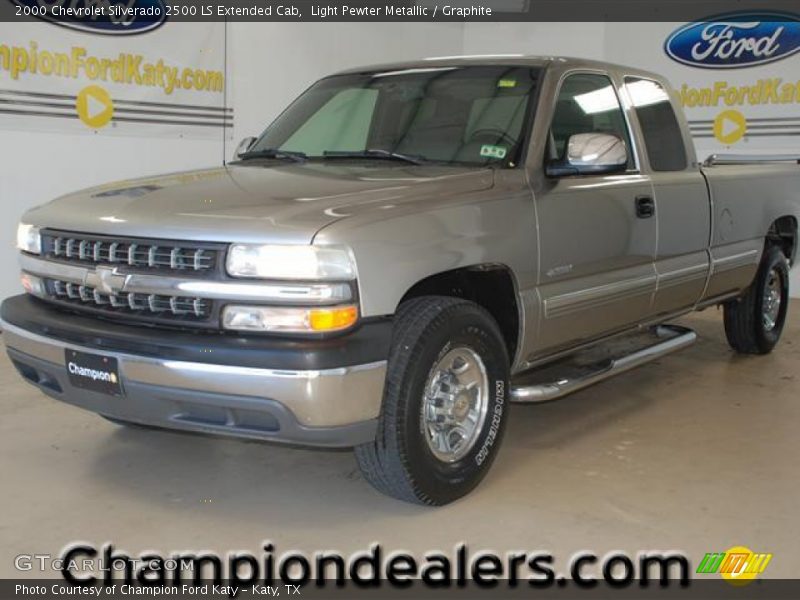 Light Pewter Metallic / Graphite 2000 Chevrolet Silverado 2500 LS Extended Cab
