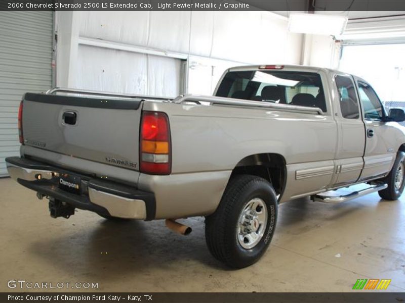 Light Pewter Metallic / Graphite 2000 Chevrolet Silverado 2500 LS Extended Cab