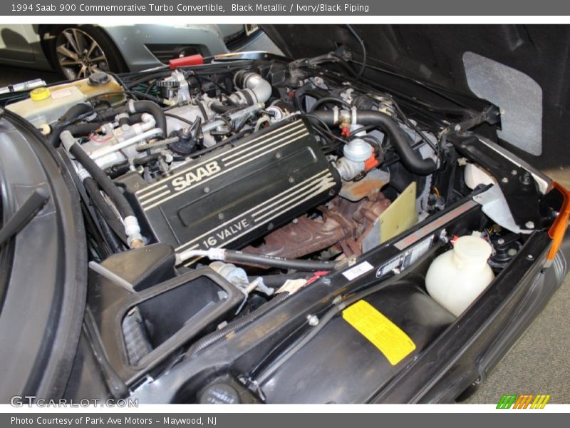  1994 900 Commemorative Turbo Convertible Engine - 2.0 Liter Turbocharged DOHC 16-Valve 4 Cylinder