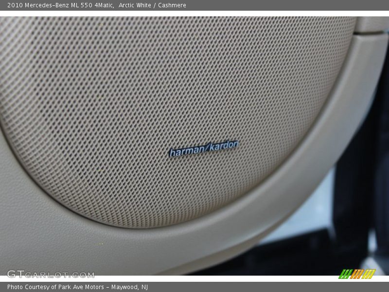 Arctic White / Cashmere 2010 Mercedes-Benz ML 550 4Matic