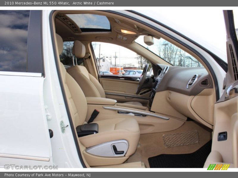 Arctic White / Cashmere 2010 Mercedes-Benz ML 550 4Matic