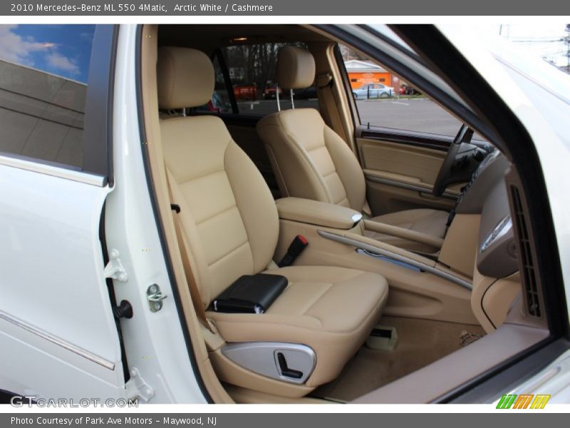  2010 ML 550 4Matic Cashmere Interior