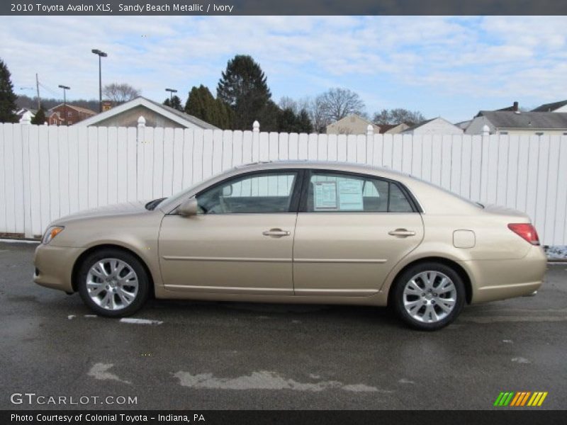 Sandy Beach Metallic / Ivory 2010 Toyota Avalon XLS