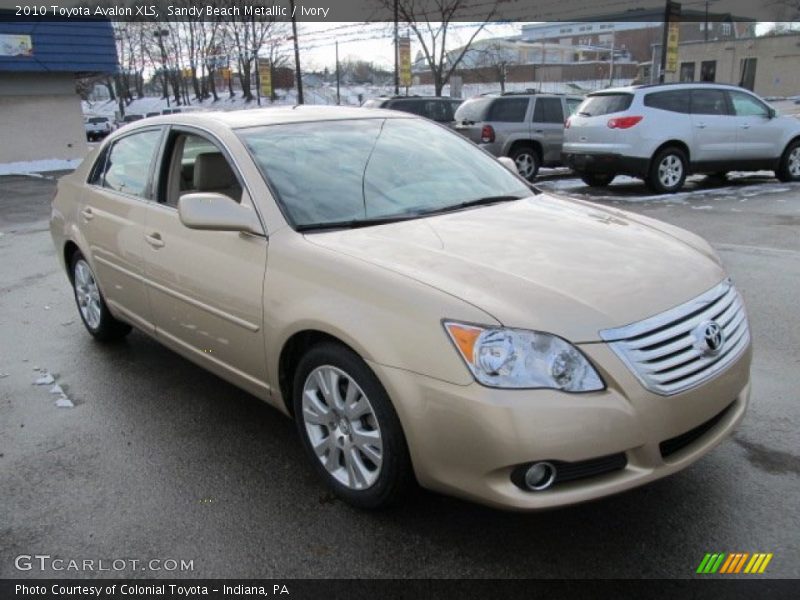 Sandy Beach Metallic / Ivory 2010 Toyota Avalon XLS
