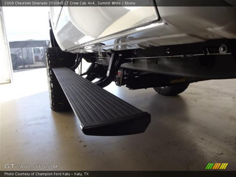 Summit White / Ebony 2009 Chevrolet Silverado 3500HD LT Crew Cab 4x4