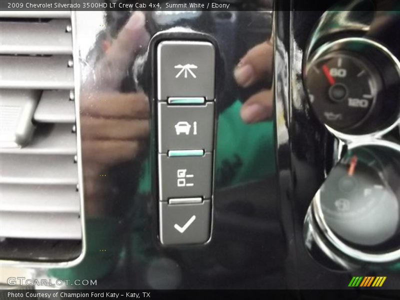Summit White / Ebony 2009 Chevrolet Silverado 3500HD LT Crew Cab 4x4
