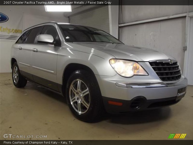 Bright Silver Metallic / Pastel Slate Gray 2007 Chrysler Pacifica Touring AWD