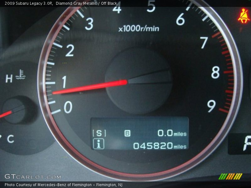 Diamond Gray Metallic / Off Black 2009 Subaru Legacy 3.0R
