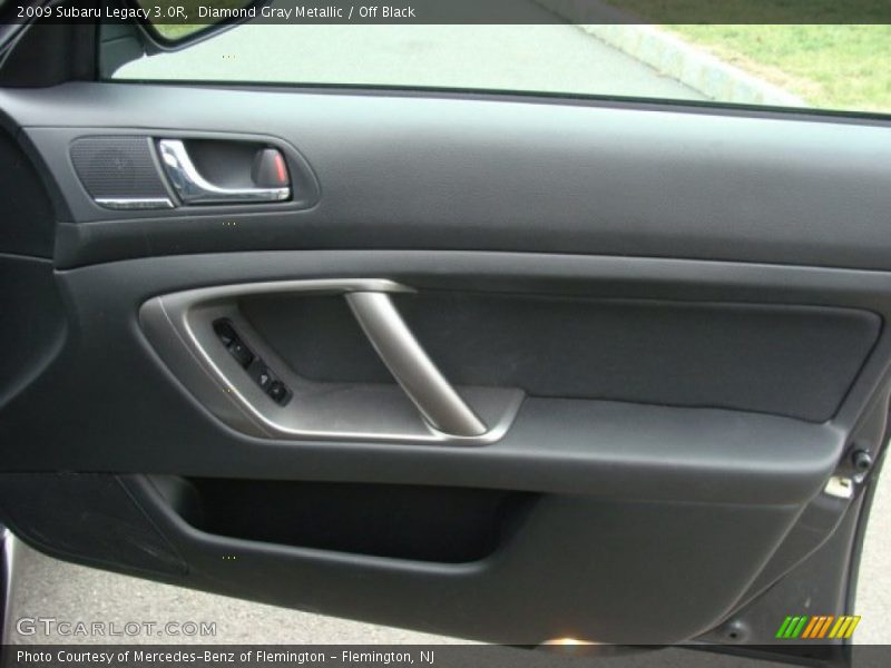 Diamond Gray Metallic / Off Black 2009 Subaru Legacy 3.0R
