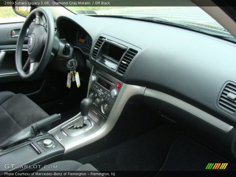 Dashboard of 2009 Legacy 3.0R