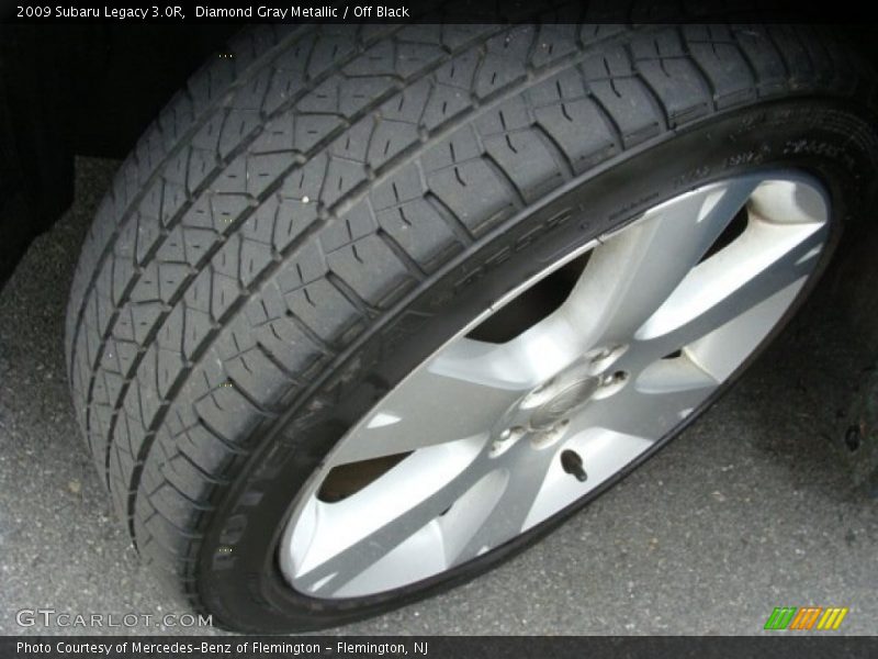 Diamond Gray Metallic / Off Black 2009 Subaru Legacy 3.0R