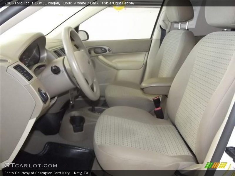  2006 Focus ZXW SE Wagon Dark Pebble/Light Pebble Interior