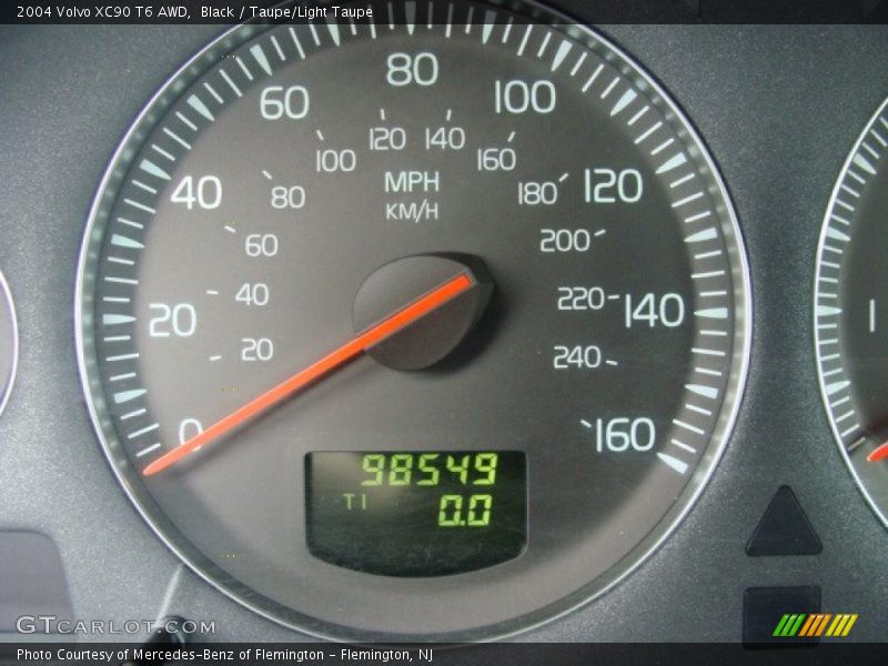 Black / Taupe/Light Taupe 2004 Volvo XC90 T6 AWD