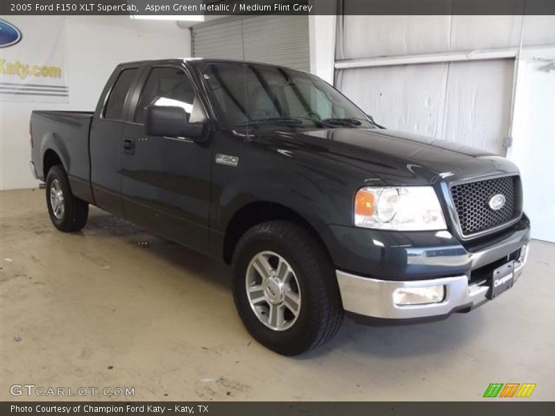 Aspen Green Metallic / Medium Flint Grey 2005 Ford F150 XLT SuperCab