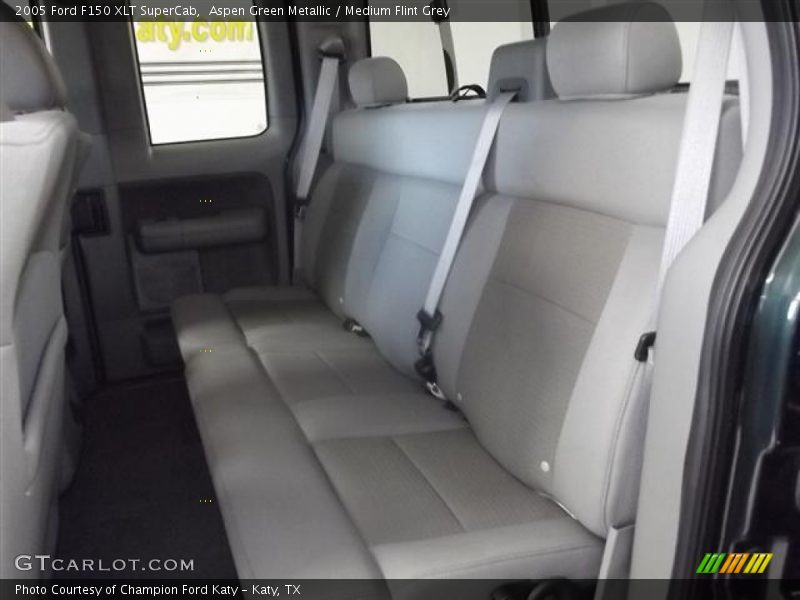 Aspen Green Metallic / Medium Flint Grey 2005 Ford F150 XLT SuperCab