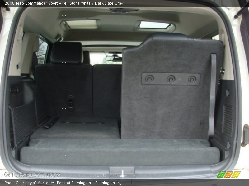 Stone White / Dark Slate Gray 2008 Jeep Commander Sport 4x4