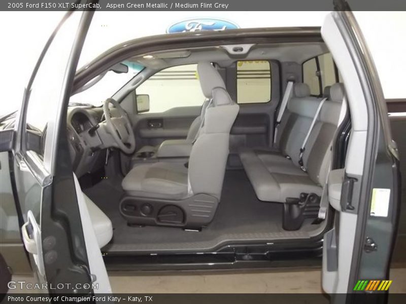 2005 F150 XLT SuperCab Medium Flint Grey Interior
