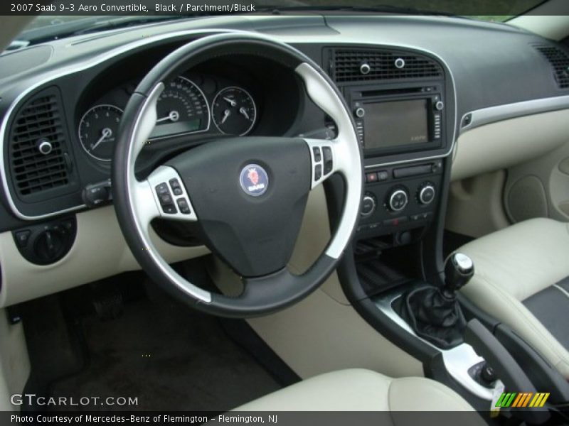 Dashboard of 2007 9-3 Aero Convertible