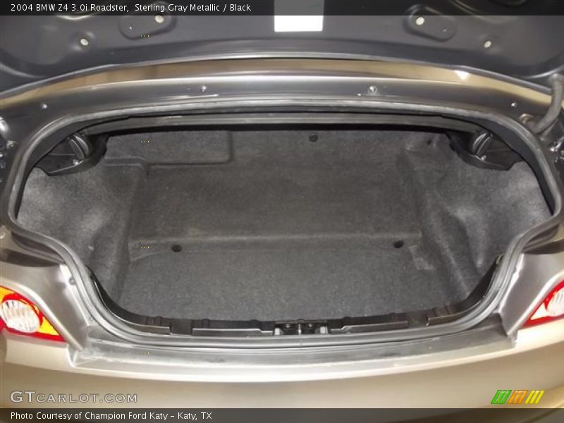  2004 Z4 3.0i Roadster Trunk