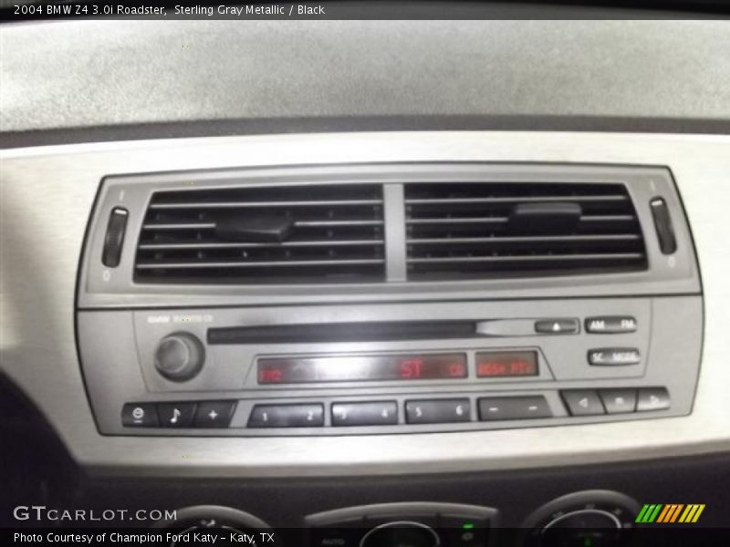 Controls of 2004 Z4 3.0i Roadster