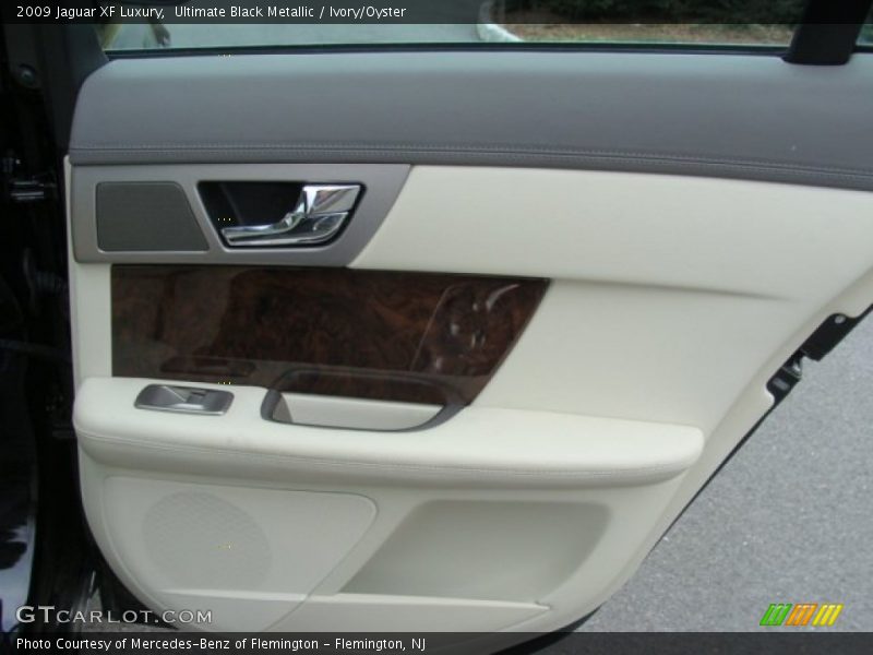 Ultimate Black Metallic / Ivory/Oyster 2009 Jaguar XF Luxury