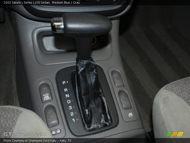 Medium Blue / Gray 2002 Saturn L Series L100 Sedan