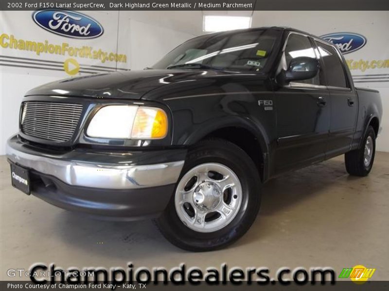 Dark Highland Green Metallic / Medium Parchment 2002 Ford F150 Lariat SuperCrew