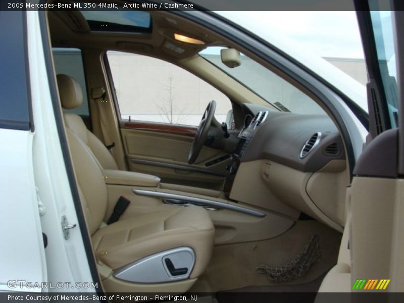 Arctic White / Cashmere 2009 Mercedes-Benz ML 350 4Matic