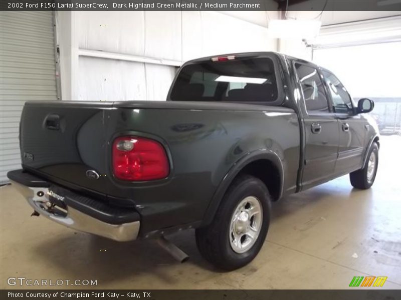 Dark Highland Green Metallic / Medium Parchment 2002 Ford F150 Lariat SuperCrew