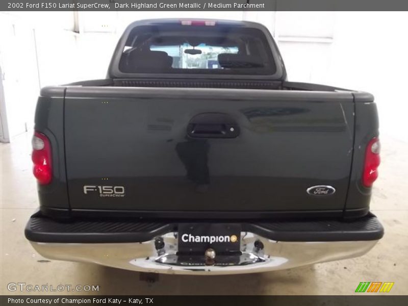 Dark Highland Green Metallic / Medium Parchment 2002 Ford F150 Lariat SuperCrew