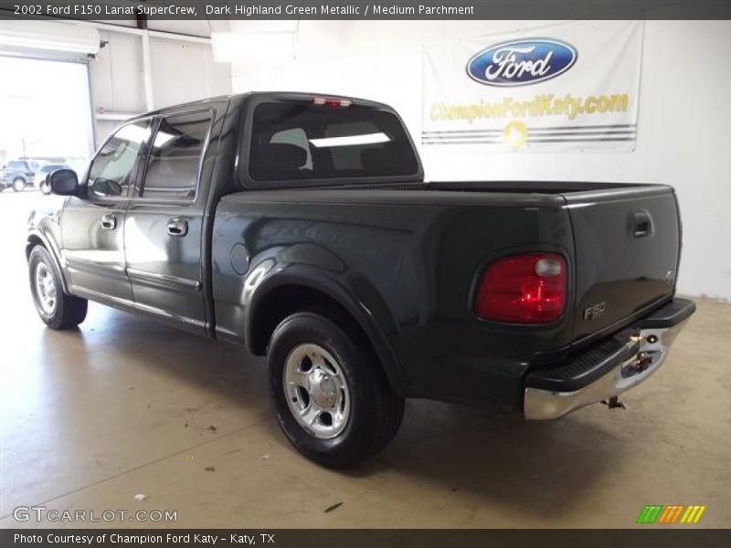 Dark Highland Green Metallic / Medium Parchment 2002 Ford F150 Lariat SuperCrew