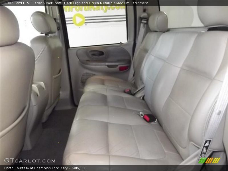 Dark Highland Green Metallic / Medium Parchment 2002 Ford F150 Lariat SuperCrew