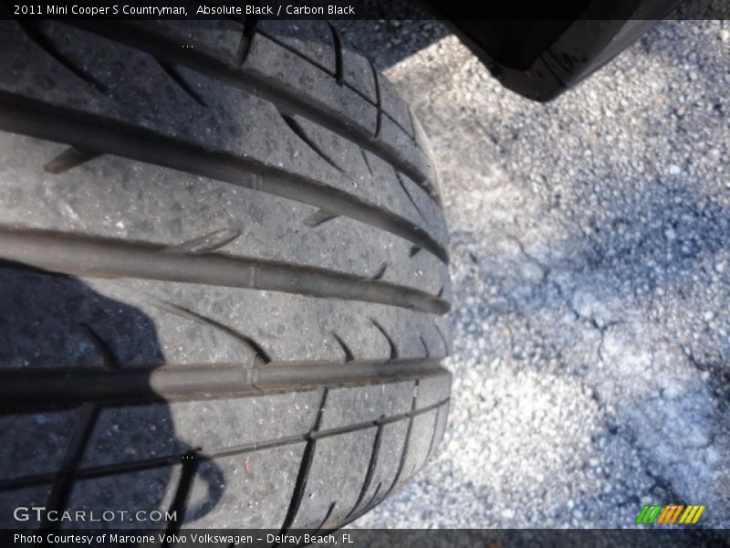 Absolute Black / Carbon Black 2011 Mini Cooper S Countryman
