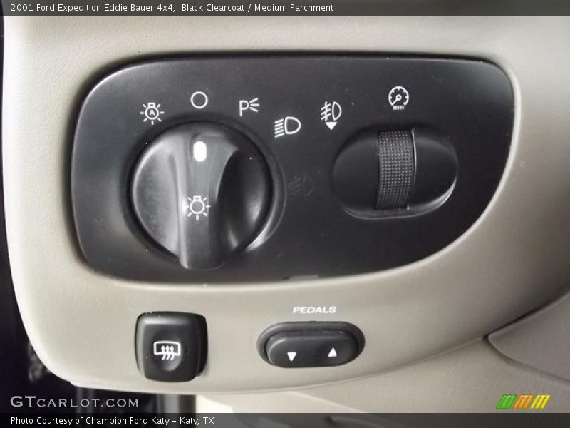 Black Clearcoat / Medium Parchment 2001 Ford Expedition Eddie Bauer 4x4