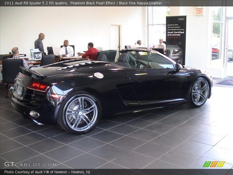 Phantom Black Pearl Effect / Black Fine Nappa Leather 2011 Audi R8 Spyder 5.2 FSI quattro