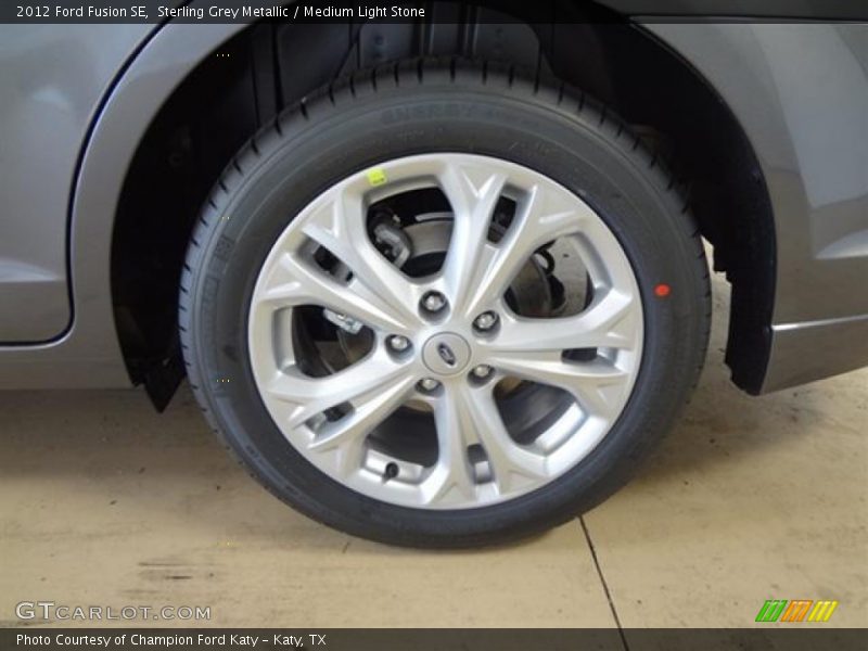 Sterling Grey Metallic / Medium Light Stone 2012 Ford Fusion SE