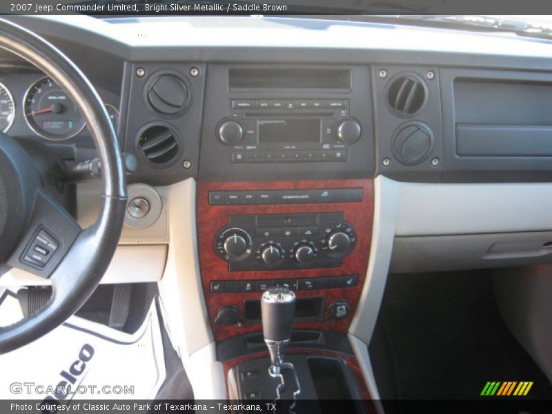 Bright Silver Metallic / Saddle Brown 2007 Jeep Commander Limited