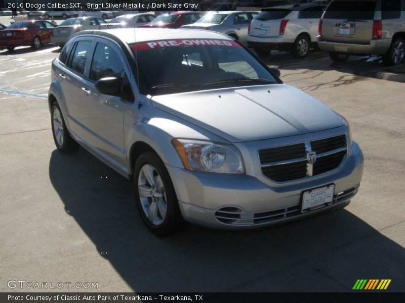 Bright Silver Metallic / Dark Slate Gray 2010 Dodge Caliber SXT
