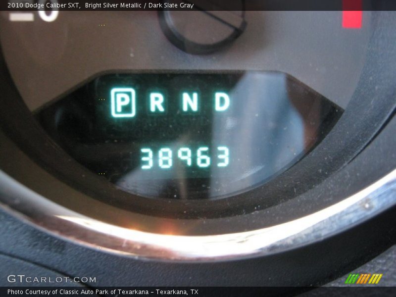 Bright Silver Metallic / Dark Slate Gray 2010 Dodge Caliber SXT