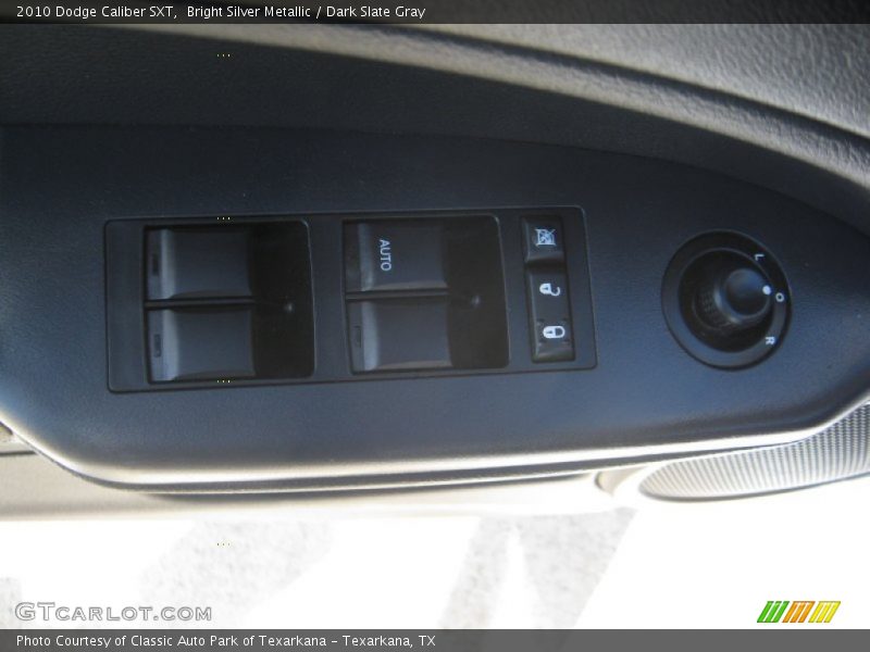 Bright Silver Metallic / Dark Slate Gray 2010 Dodge Caliber SXT