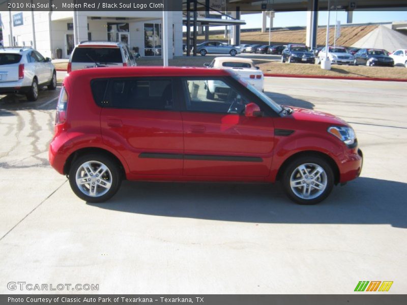 Molten Red / Black Soul Logo Cloth 2010 Kia Soul +