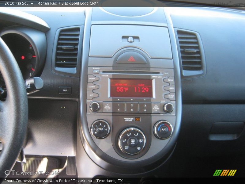 Molten Red / Black Soul Logo Cloth 2010 Kia Soul +