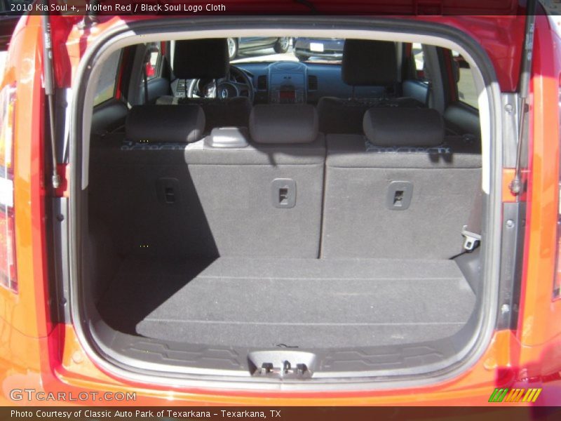 Molten Red / Black Soul Logo Cloth 2010 Kia Soul +