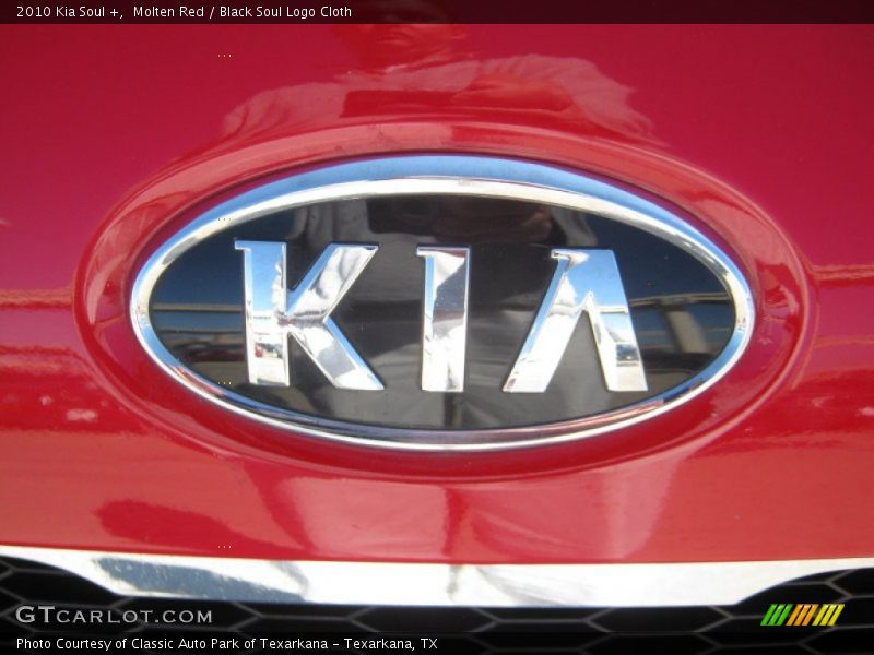 Molten Red / Black Soul Logo Cloth 2010 Kia Soul +