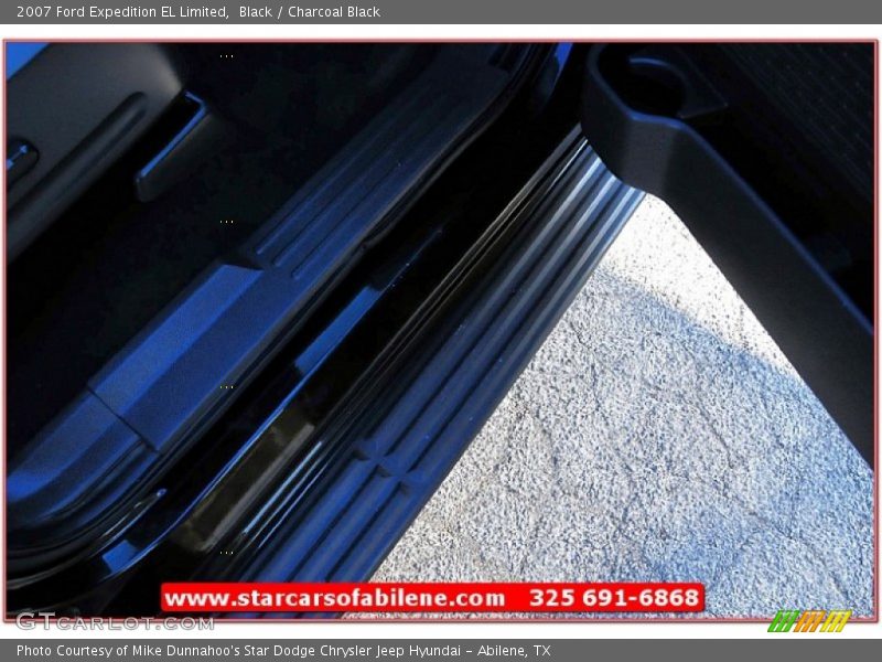 Black / Charcoal Black 2007 Ford Expedition EL Limited
